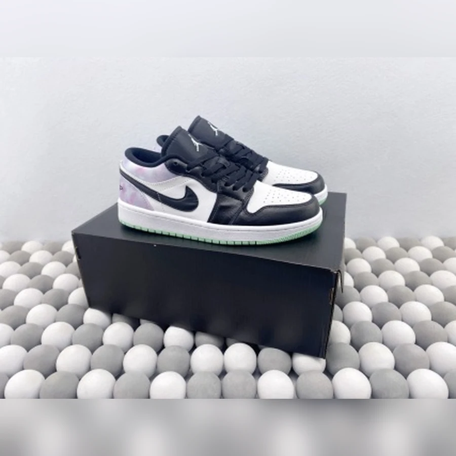 Jordan 1 Low Black White Tie Dye