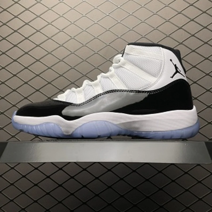 Jordan 11 White Black Concord — Gallery