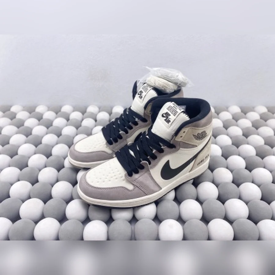 Jordan 1 High Light Bone Sail Black