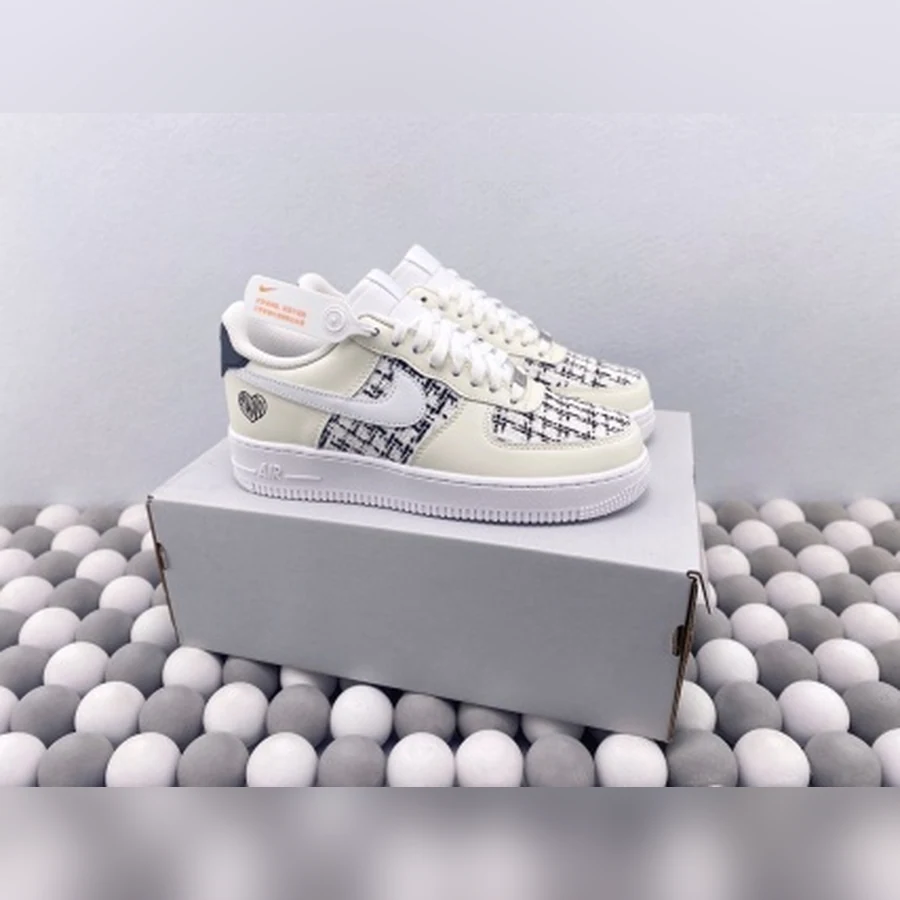Nike Air Force 1 Sail Tweed Black White