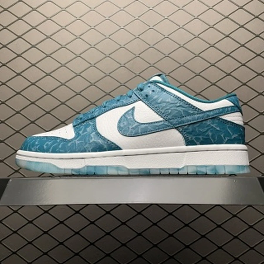 Dunk Low Ocean Blue White — Gallery