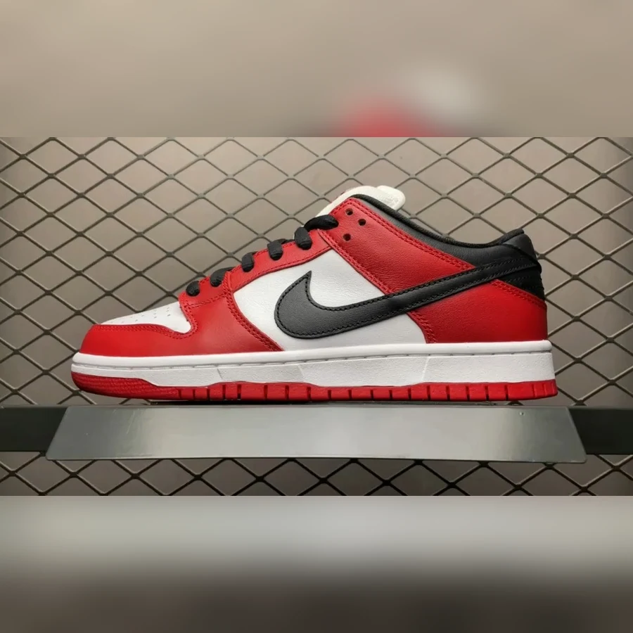Nike Dunk Low Chicago Red White Black