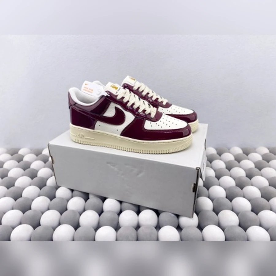 Nike Air Force 1 Burgundy White Sail