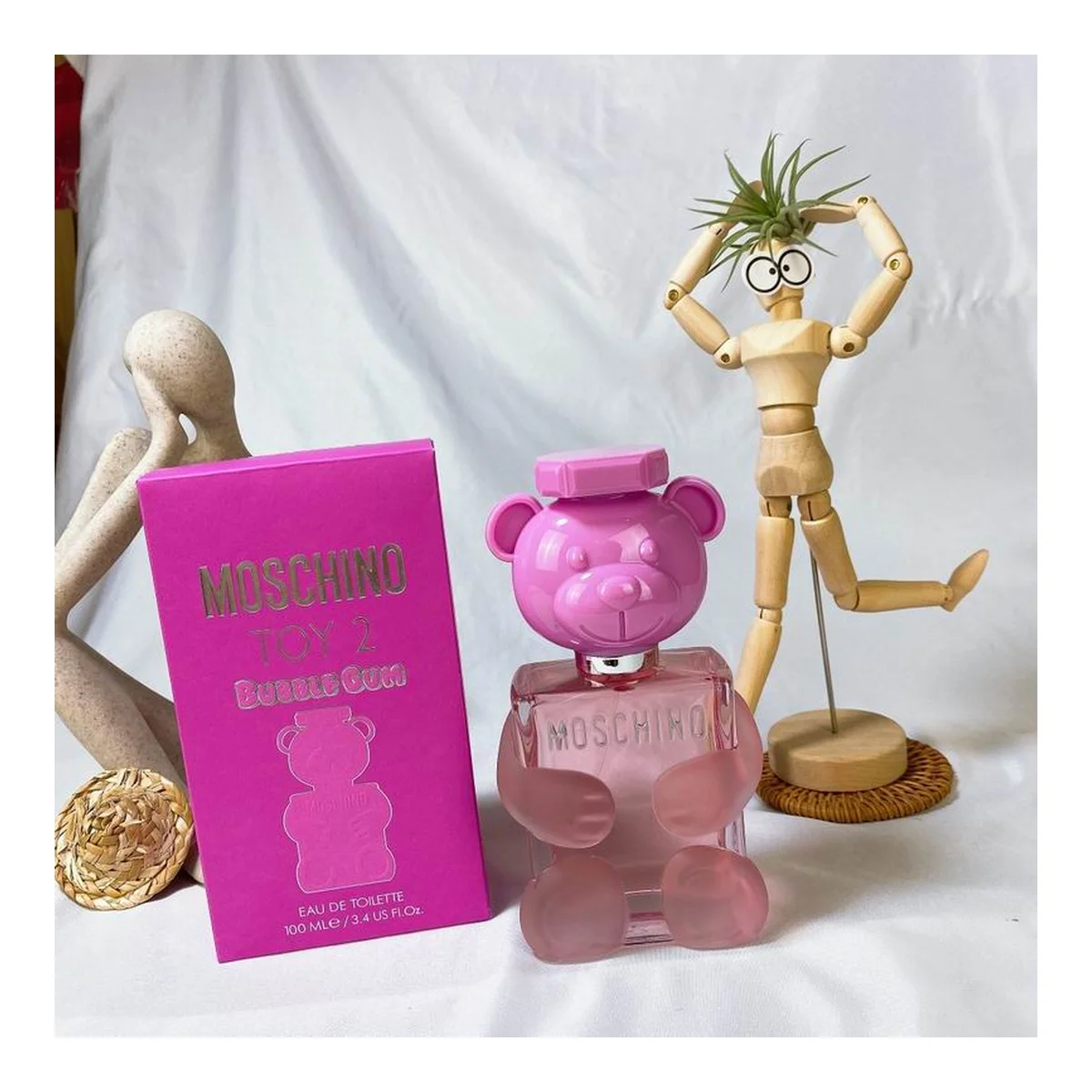 Moschino New piece